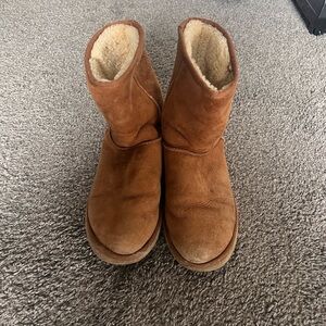 UGG Brown Autumn/Winter Boots